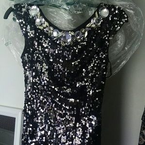 Claudine Alyce Paris Prom Dress
